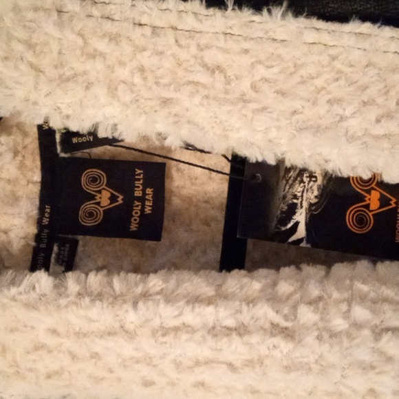 Wool Bully Wear jacket . - Picture 5 of 6